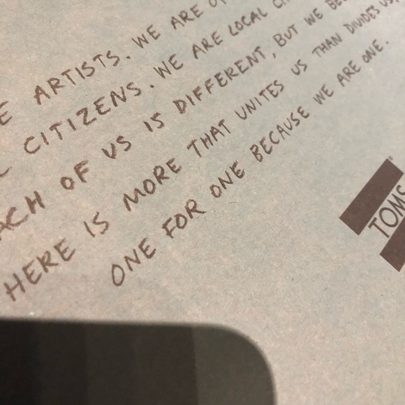 Nib TOMS Carmel Oxford Tan Corduroy shoes 9.5 - Picture 5 of 7